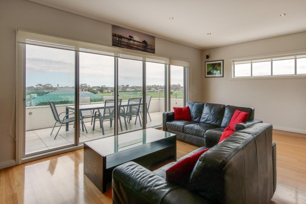 The Terrace Villa Lakes Entrance Buitenkant foto