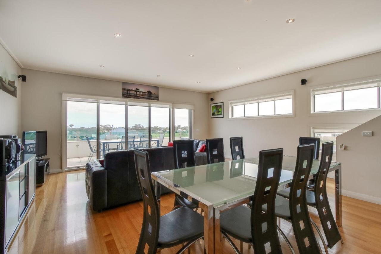 The Terrace Villa Lakes Entrance Buitenkant foto