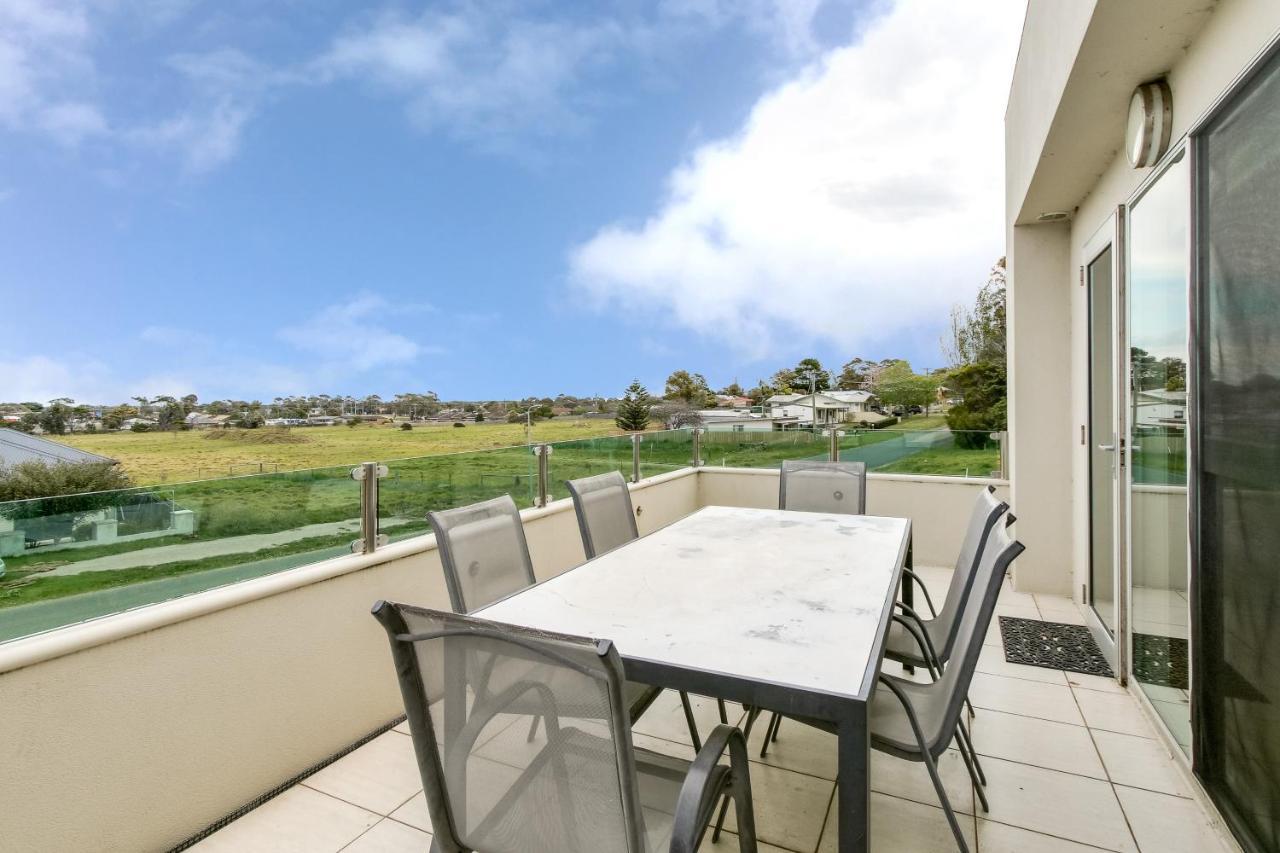 The Terrace Villa Lakes Entrance Buitenkant foto